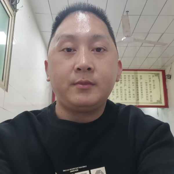 陕西35岁单身帅哥真诚找对象-承德相亲网