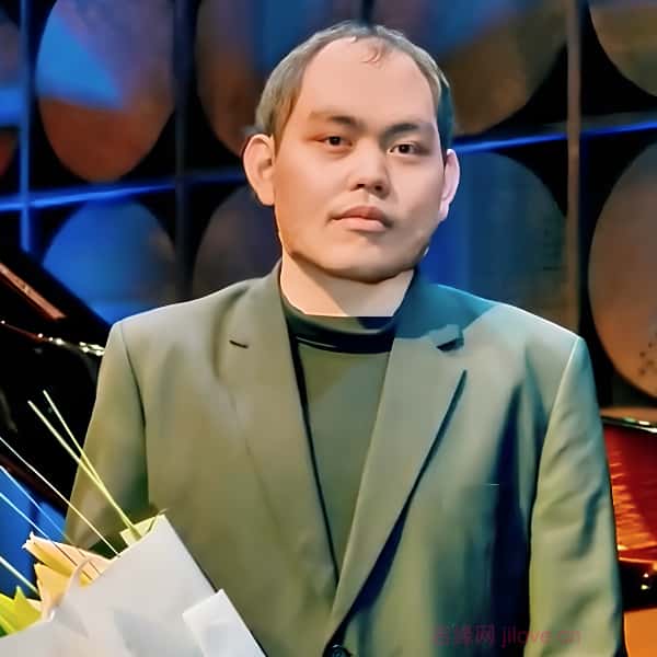 香港27岁单身帅哥真诚找对象-承德征婚相亲网