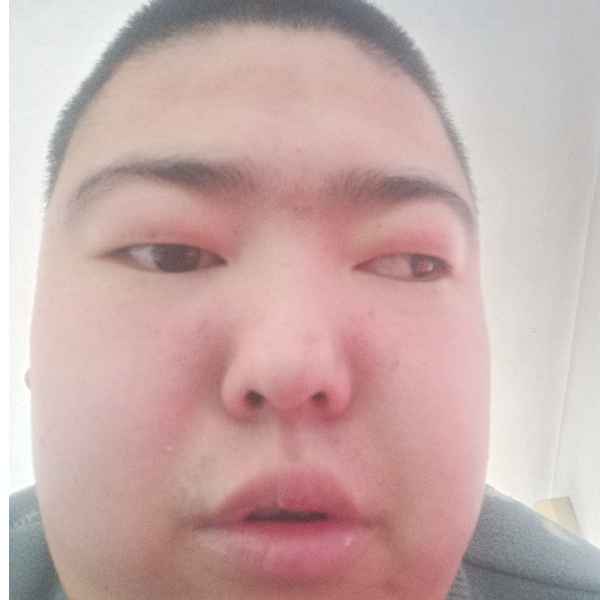 23岁岁内蒙古单身帅哥 - 承德吉缘网