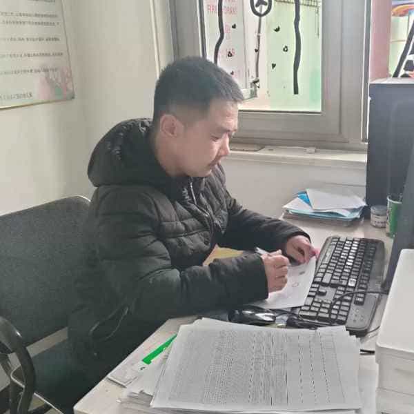 42岁岁山东单身帅哥 - 承德吉缘网