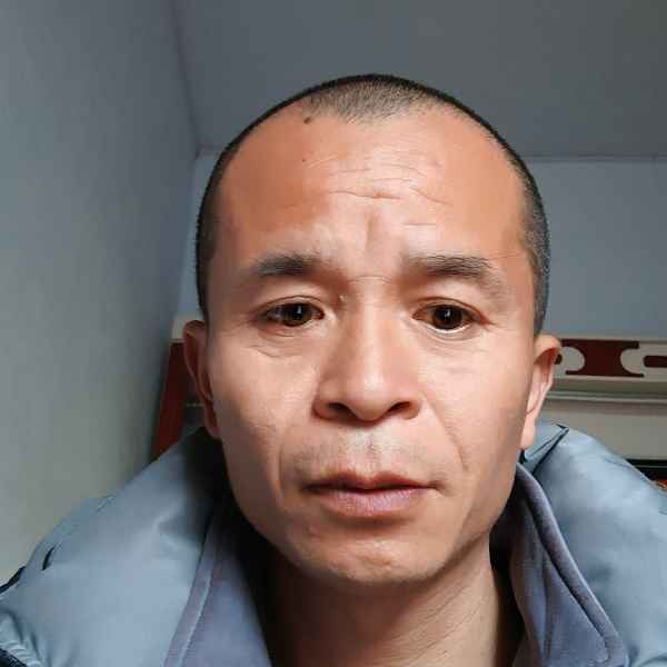 43岁岁河南单身帅哥 - 承德吉缘网