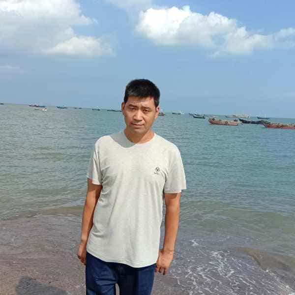 44岁岁辽宁单身帅哥 - 承德吉缘网