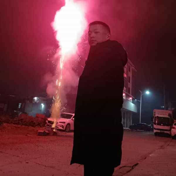 38岁岁四川单身帅哥 - 承德吉缘网
