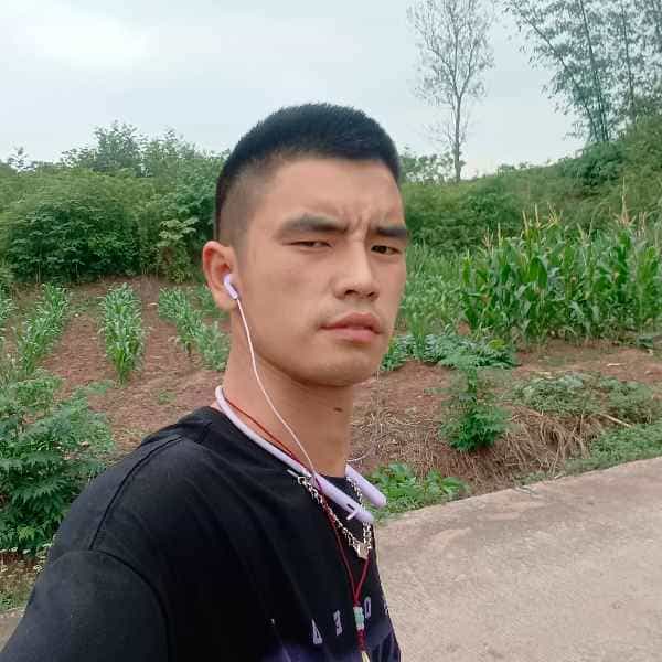 35岁岁四川单身帅哥 - 承德吉缘网