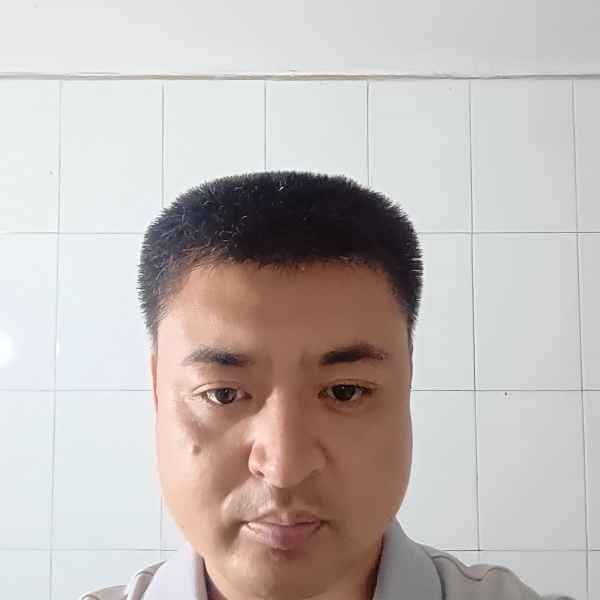 42岁岁山东单身帅哥 - 承德吉缘网