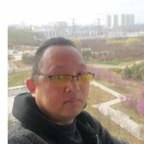 43岁岁河北单身帅哥 - 承德吉缘网