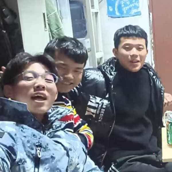28岁岁河南单身帅哥 - 承德吉缘网