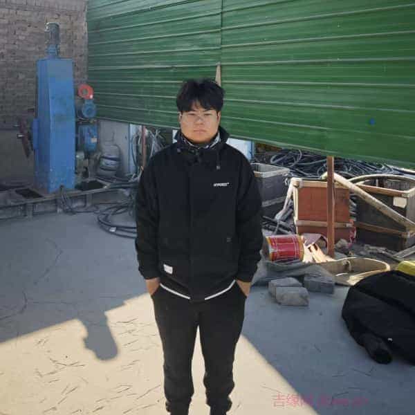 33岁岁河北单身帅哥 - 承德吉缘网