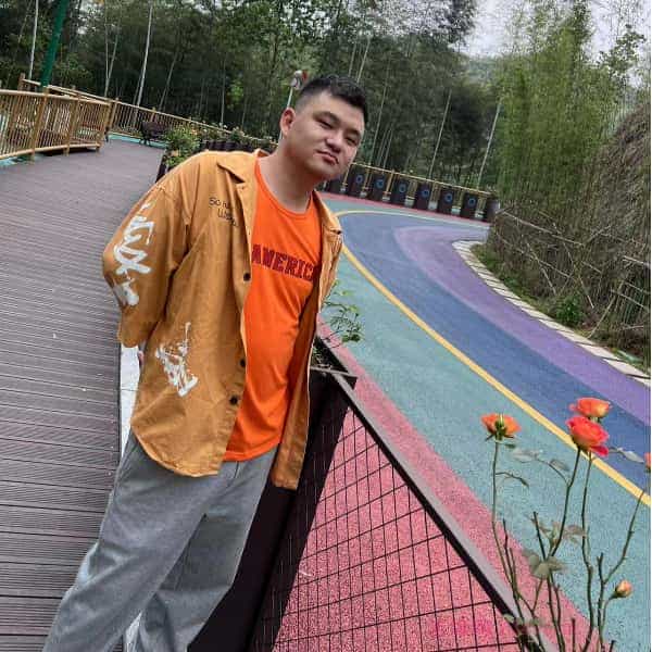 28岁岁湖南单身帅哥 - 承德吉缘网